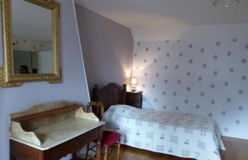 Grande maison à Saint-Pourçain avec piscine, sauna et WiFi - FR-1-489-60 - Foto 19