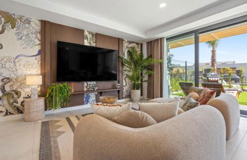 Evergreen Exclusive - Photo 3