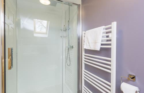 Chauffeur's Cottage with Hot Tub - Foto 26