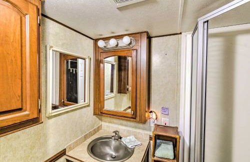 Cozy Gig Harbor Cottage about 2 Mi to Case Inlet! - Foto 12