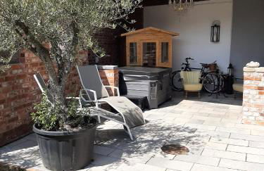 Altes Gewölbe mit Sauna und Whirlpool im Außenbereich - Foto 45