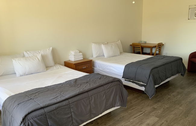 Tally-Ho Inn - Foto 28