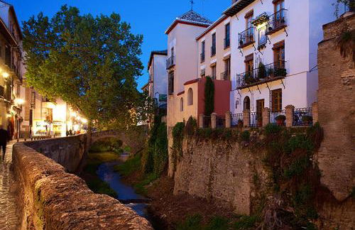 Congresos Granada Apartment - Photo 25