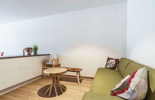 Luxurious Apartment in Gosau Near Ski Area - Photo 8