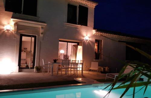 Mas de Caractère en Provence 'White 212' avec SPA privatif - Foto 5