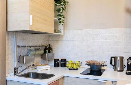 Bilocale Accogliente a Abbiategrasso, Colazione Inclusa, Wi-Fi e Netflix - Photo 4