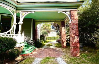 The Kate Shepard House - Photo 5