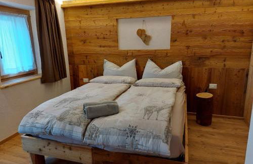 LA POESIA DOLOMITI APARTMENTS - Photo 21