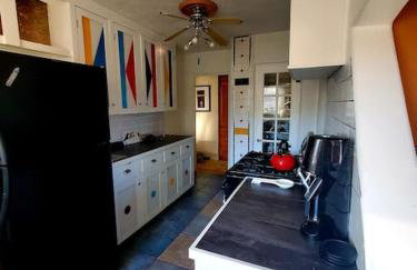 Lovely 2BR Pet Friendly Home in Heart of Nob Hill - Foto 19