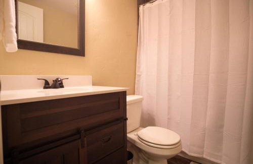 Modern Home with 3-Car Garage & Large Yard - Photo 24