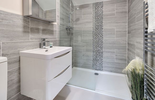 London Street Apt By REDWOOD STAYS - Foto 19