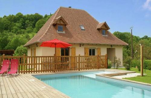 Nature Escape in Loubressac with Pool - Photo 1