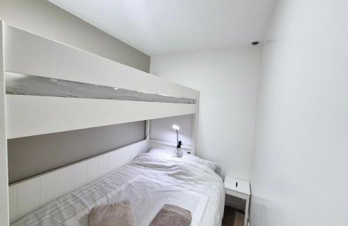 Cozy apartment in the heart of La Féclaz sleeps 5 48m - Foto 13