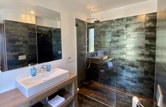 Villa Forte-the Exclusive Private Villa With Amazing sea View Located in Mimice - Photo 20