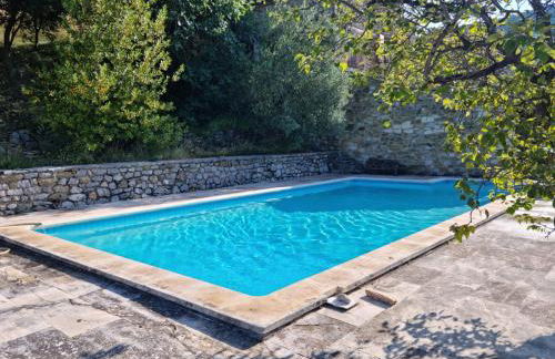 Mas au cœur de la Provence, paradis isolé à l'Etournelle - Photo 12