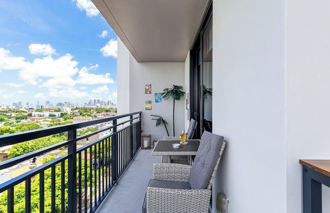 New 3 Bed 2 Bath In The Little Havana - Photo 19