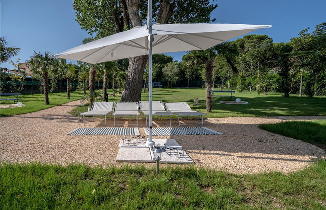 Charming Green and Blue Villa by Wonderful Italy - Photo 76