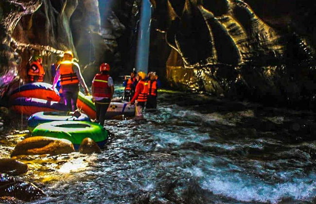 Tubing in the Güape River Canyon - Photo 3