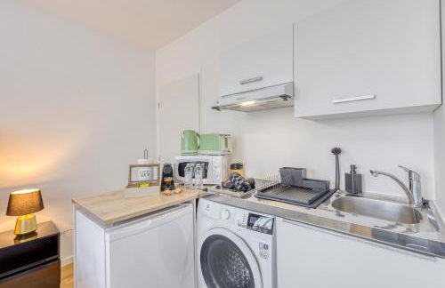 Cinéma Moon Luxury - Gare 3min - Proche Paris - Foto 9