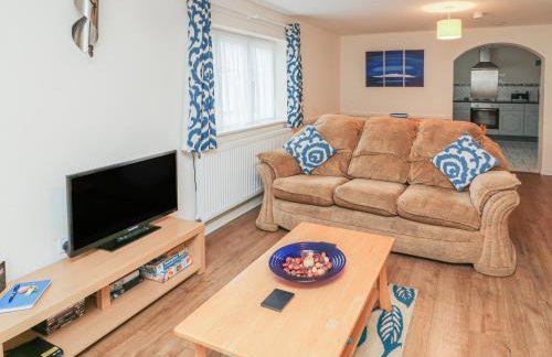 Old Sweet Shop - Photo 4