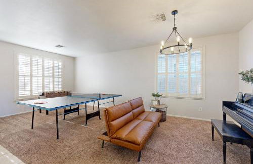 Hot Tub and Game Room Poolside Paradise in Phoenix! - Foto 11