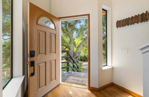 Mid-Mod Hilltop Retreat Views & Local Wildlife - Foto 41