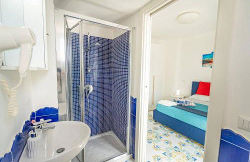 Blue Bell Residence - Amazing Capri view - Photo 23