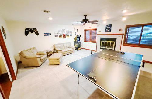 Speedway Game House: Cowboy Pool & Arcade Fun by Vacation Your Way - Foto 9