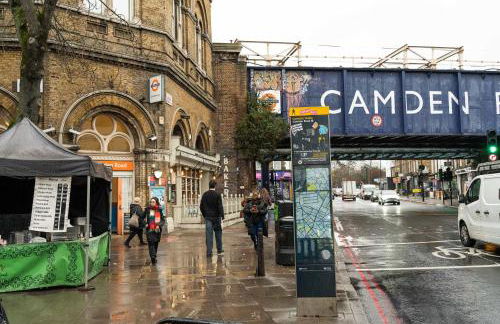 Stylish Camden 2-Bed Next to Camden Station - Foto 26