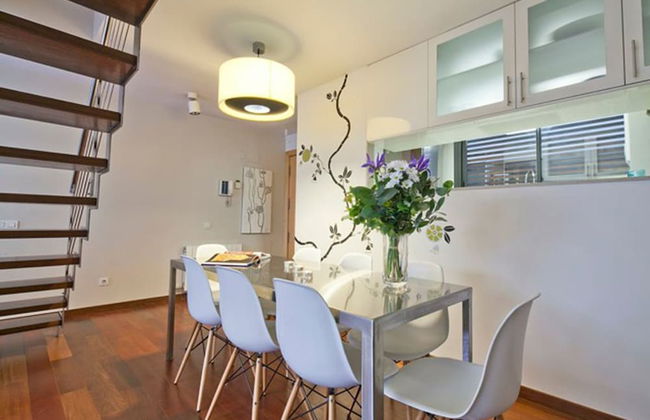 MSB Pool with Terrace - Photo 9