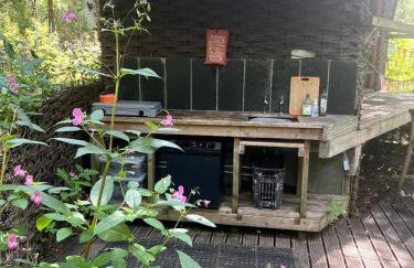 Kingfisher Riverside Glamping with private hot tub - Foto 16