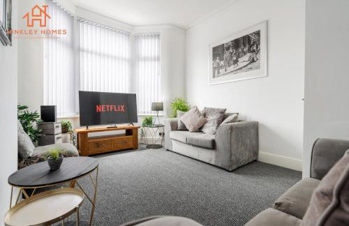 9 Guests, 4 Bedrooms, Modern Comfort in Bootle - Foto 3