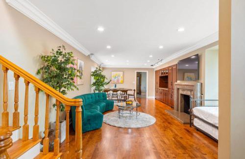 Beverly Hills 6BR Haven w Pool Hot Tub - Foto 13