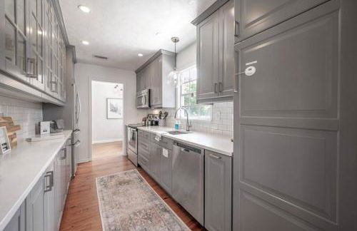 Heated Pool Oasis | Hilltop Hideaway Getaway - Foto 10