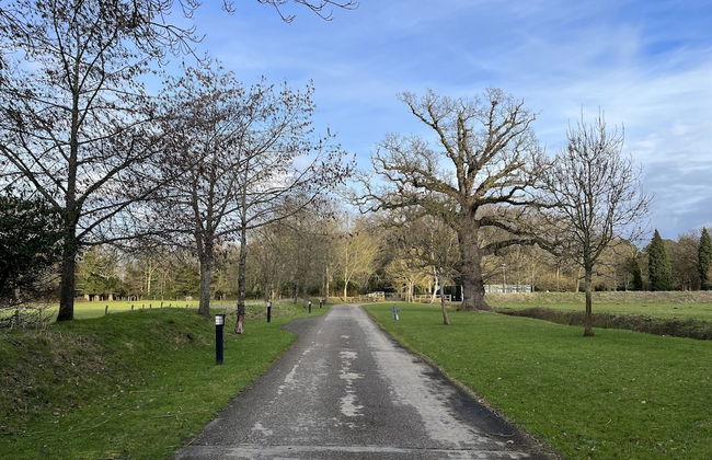 Charming 20-bed Self Contained Dwelling in Hook - Foto 19