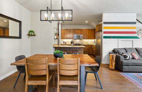 THE PENDLETON - Walkable - Arcade Loft - Modern- Light & Bright - Photo 18