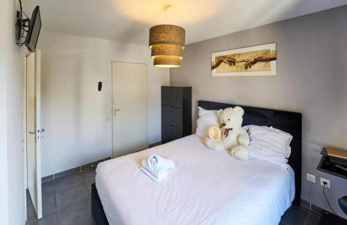 Les Vergers - Calme, Piscine, Parking & Terrasse - Foto 19