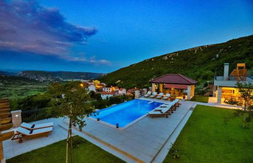 Cozy Home In Ricice With Wifi - Foto 31