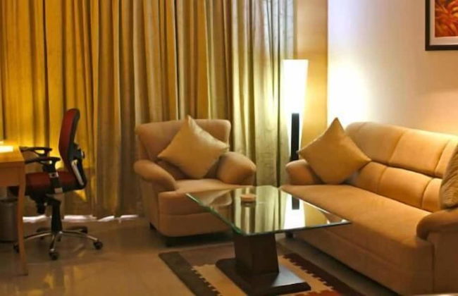 Savoy Suites Manesar - Foto 13