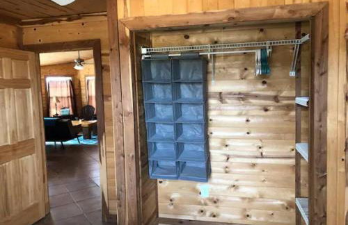 Cottonwood Creek Cabins - Alpine, TX - Foto 43