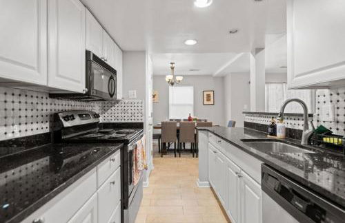 Parkside Alexandria Townhome - 3br free parking - Foto 7