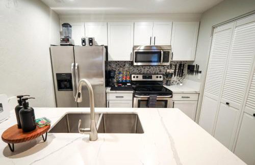 Game Night Downtown - BSU - Slots - Over 100 Games - Foto 36