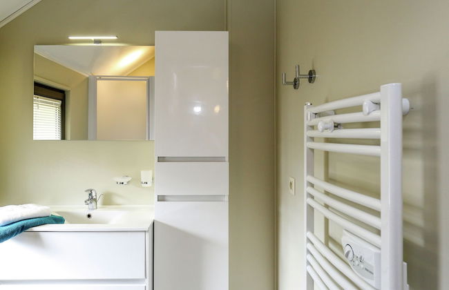 Comfortable Villa With Stove, Located in a Lake Area - Foto 13