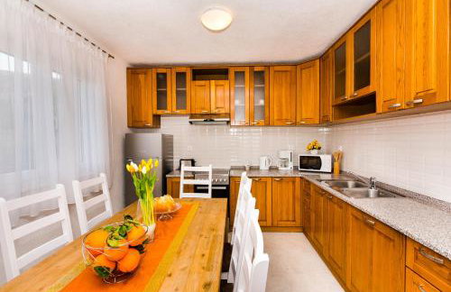 Over the skyline - Photo 22