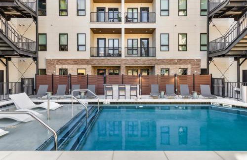 Chic Music Row Condo Rooftop Deck with City View Gym Office and More - Foto 2