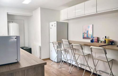 Séjours à Rouen - grande maison en plein centre - Foto 13