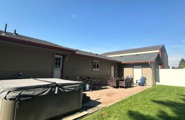 Updated Spacious Home & Hot Tub - Foto 53