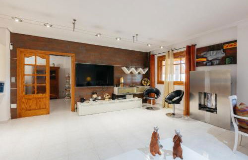 chalet, villa rodeada de naturaleza piscina a doce klm de Valencia y 7 del aeropuerto - Photo 16