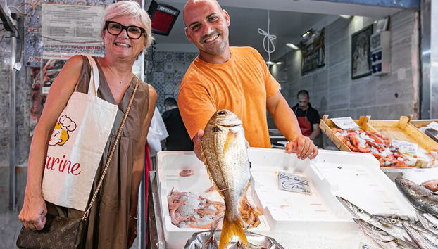 Tour a pie por Turín y clase de cocina tradicional con vino - Foto 4