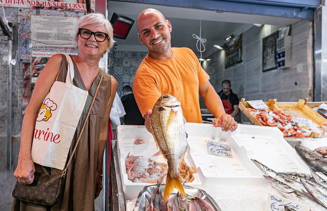 Tour a pie por Turín y clase de cocina tradicional con vino - Foto 4